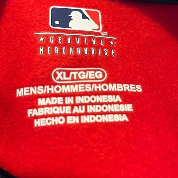 Red‎ Sox XL 1/4 zip pullover light weight sweatshirt (Alison) - Picture 3 of 3